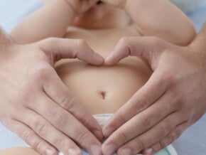 Zasady pielęgnacji pępka i kikuta pępowinowego